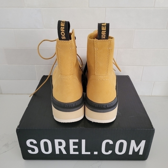 NWT Sorel Hi Line Lace-Up Waterproof Leather Platform Boots Geo Yellow/Jet 8.5 - Picture 2 of 8